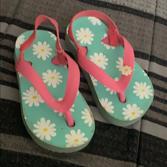 Baby Girl flip Flops - Picture 1 of 4
